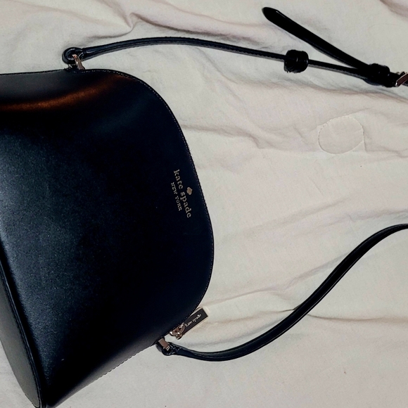 Black Kate Spade Crossbody - Picture 2 of 5